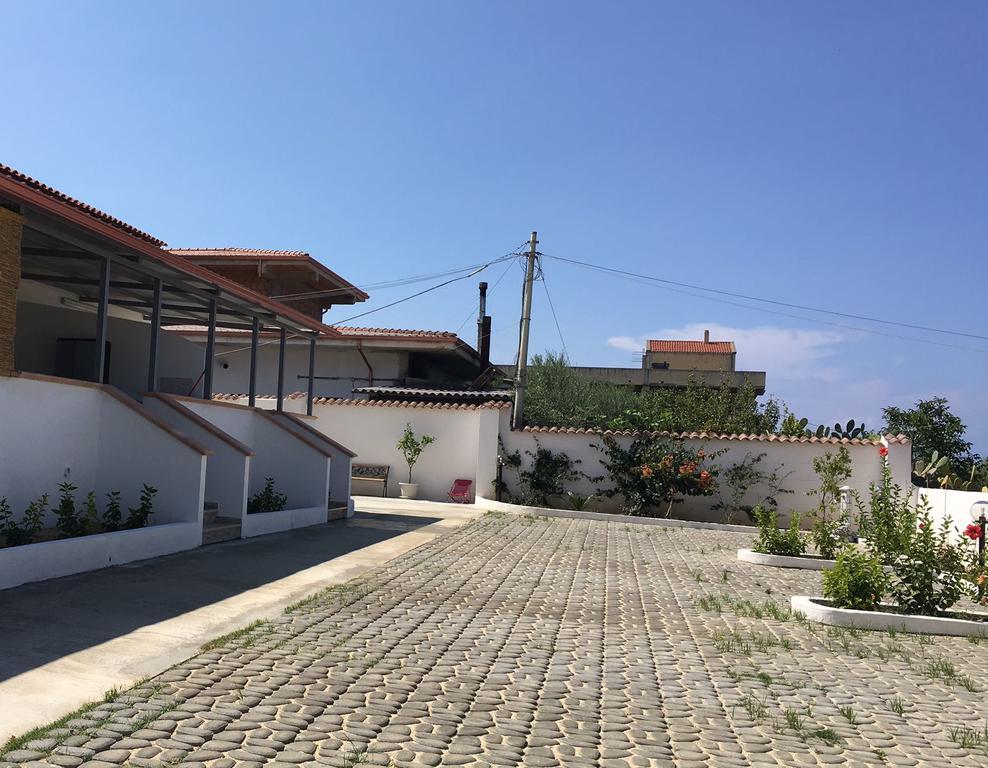 Residenza San Michele Villa Тропеа Екстериор снимка